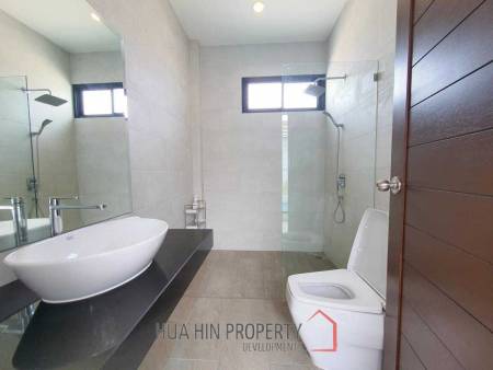 We By SIRIN : Modern 2 Bed Pool Villa Near Town