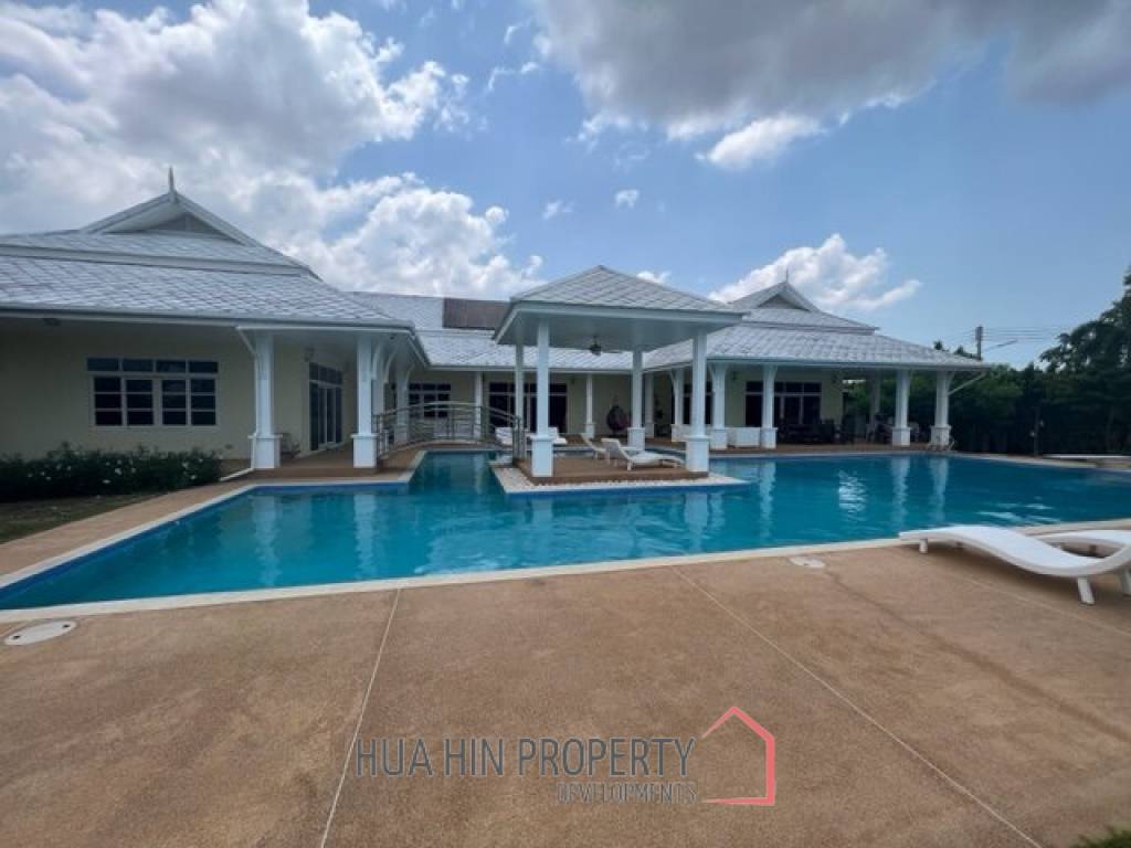 POOL VILLA PAK NAM PRAN : 4 bed on large land plot