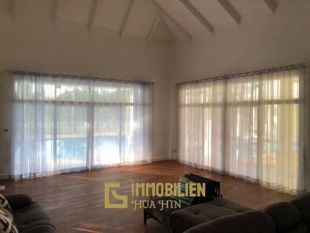 6,400 metro cuadrado 5 ` 3 Baño Villa de Venta