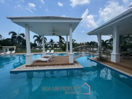 POOL VILLA PAK NAM PRAN : 4 bed on large land plot