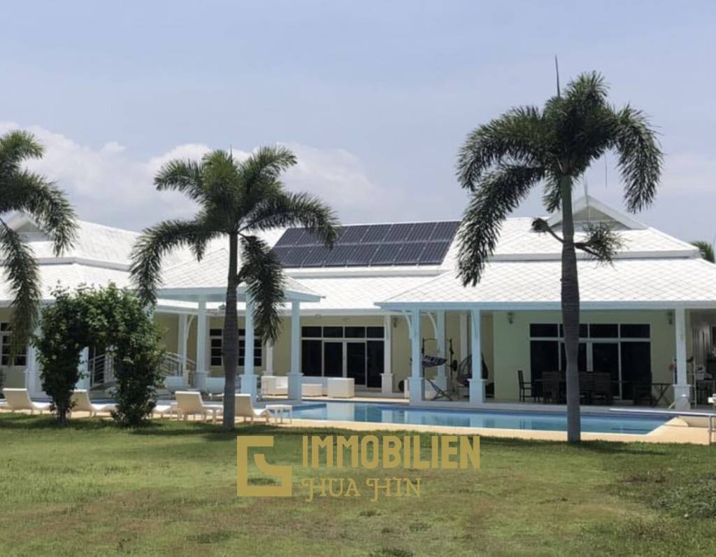 POOL VILLA PAK NAM PRAN : 4 bed on large land plot