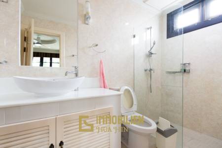 680 m² 3 Chambre 4 Salle de bain Villa Pour Vente