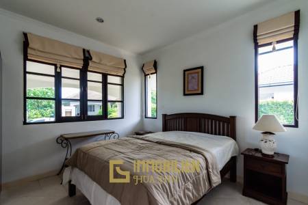 LAGUNA VILLAGE ON SOI 102  : 3 bed with great mountain and canal view