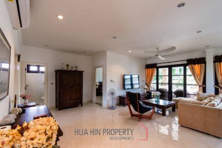 LAGUNA VILLAGE ON SOI 102  : 3 bed with great mountain and canal view