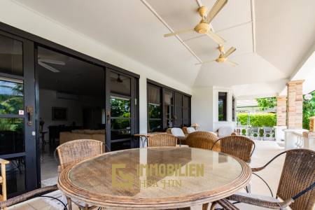 LAGUNA VILLAGE ON SOI 102  : 3 bed with great mountain and canal view