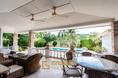 LAGUNA VILLAGE ON SOI 102  : 3 bed with great mountain and canal view