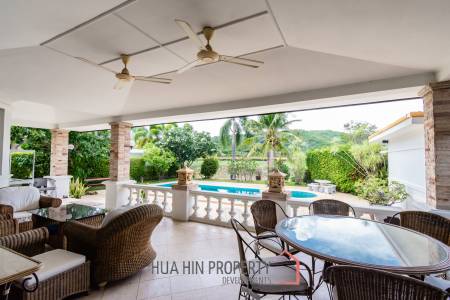 LAGUNA VILLAGE ON SOI 102  : 3 bed with great mountain and canal view