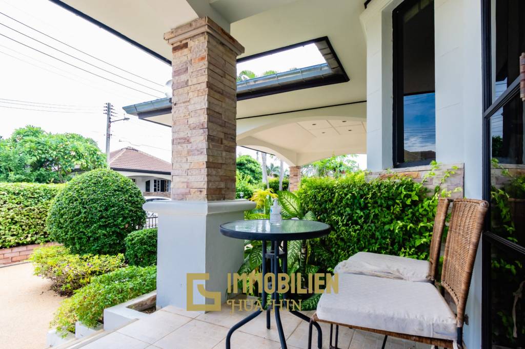 LAGUNA VILLAGE ON SOI 102  : 3 bed with great mountain and canal view