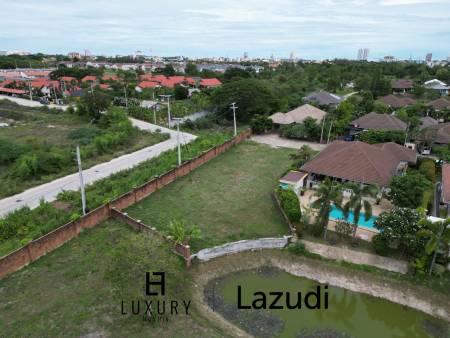 LAGUNA VILLAGE ON SOI 102  : 3 bed with great mountain and canal view