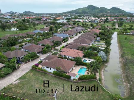 LAGUNA VILLAGE ON SOI 102  : 3 bed with great mountain and canal view