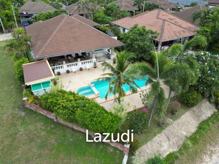 LAGUNA VILLAGE  : 3 bed with great mountain and canal view