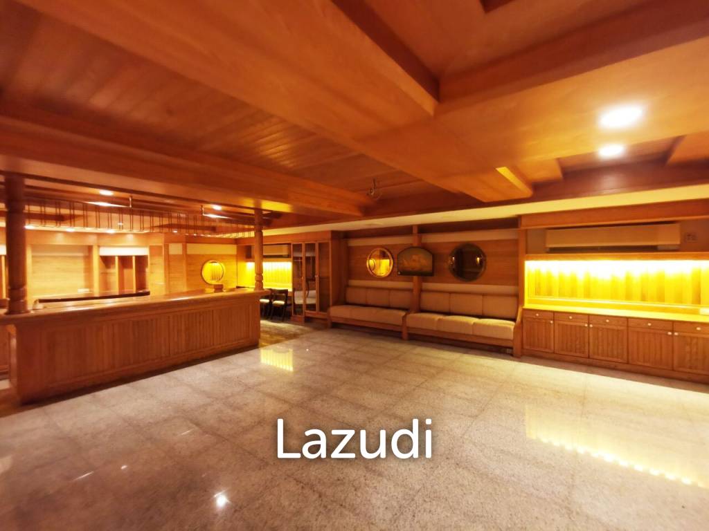 8 Bed Detached House 9 Bath 7,536 SQ.M in Prawet