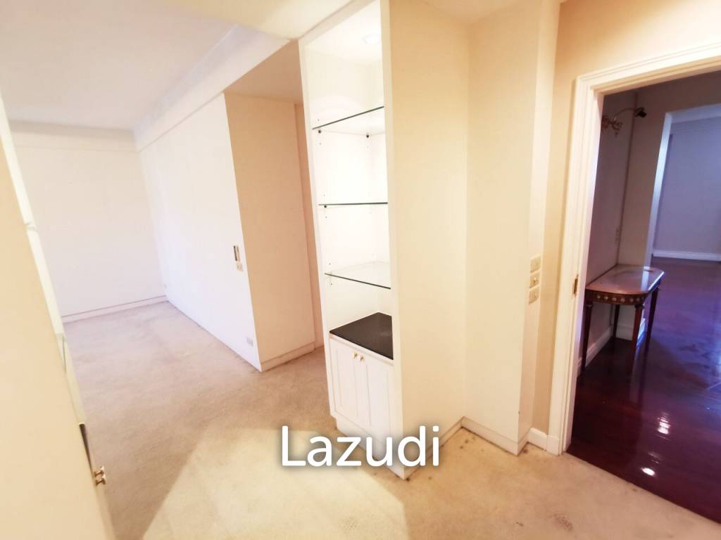 8 Bed Detached House 9 Bath 7,536 SQ.M in Prawet