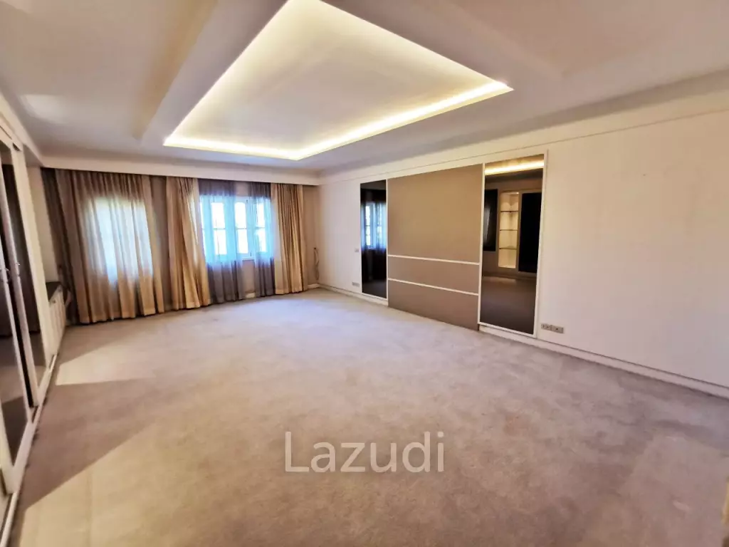 8 Bed Detached House 9 Bath 7,536 SQ.M in Prawet