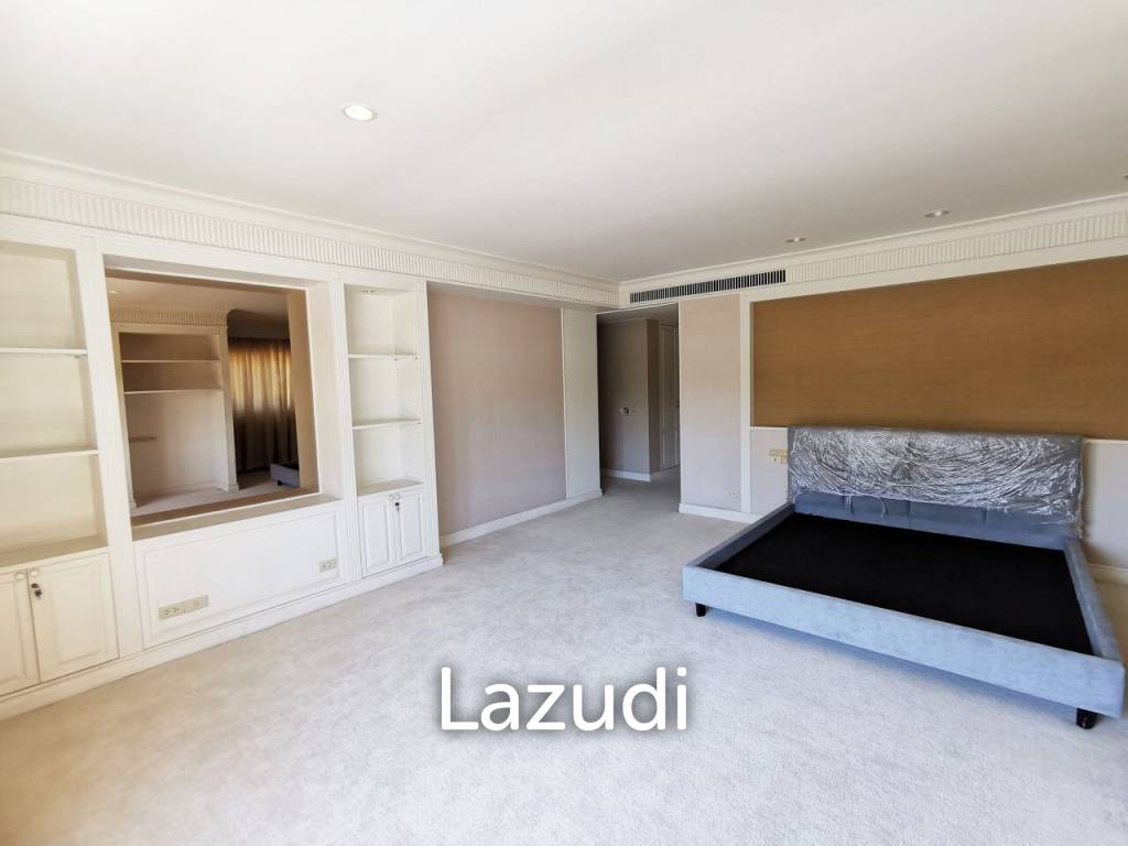8 Bed Detached House 9 Bath 7,536 SQ.M in Prawet