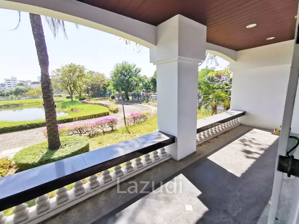 8 Bed Detached House 9 Bath 7,536 SQ.M in Prawet