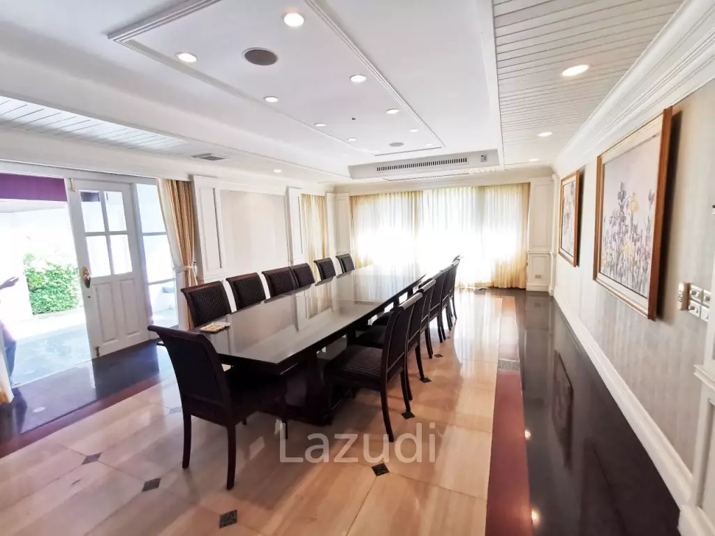 8 Bed Detached House 9 Bath 7,536 SQ.M in Prawet