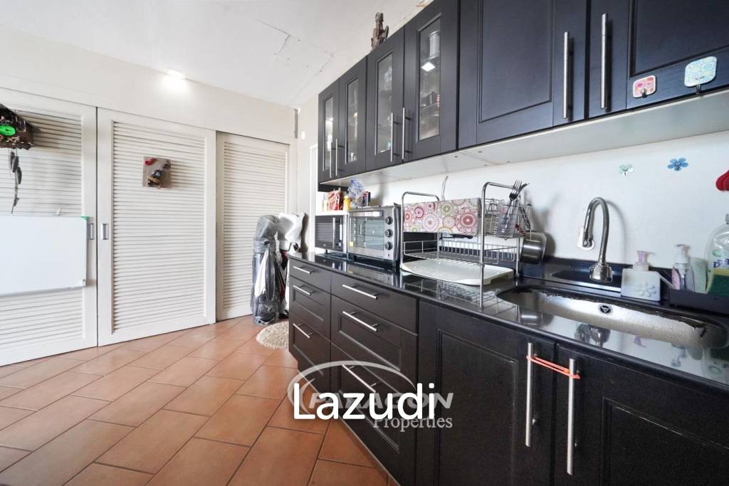 Three Bedrooms Condo For Sale In Bay View Resort