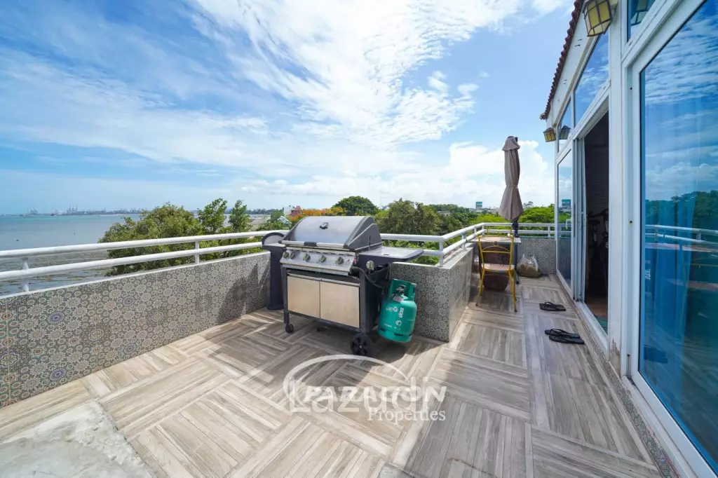Three Bedrooms Condo For Sale In Bay View Resort