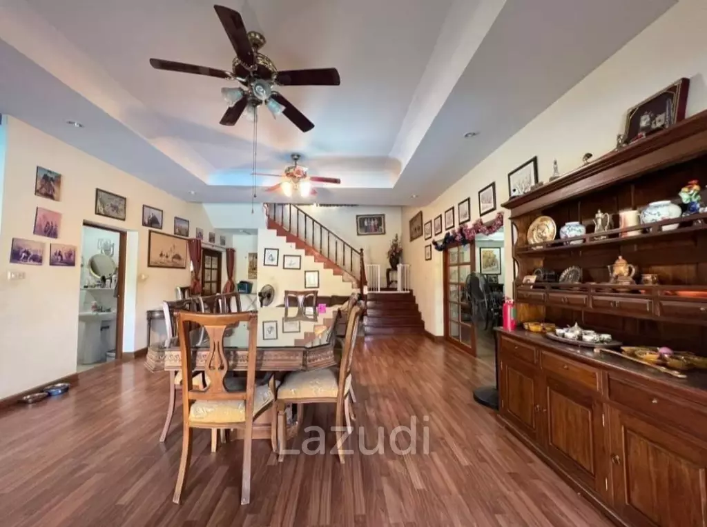 4 Bedroom 4 Bathroom Villa in Nakluea