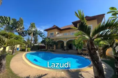 4 Bedroom 4 Bathroom Villa in Nakluea