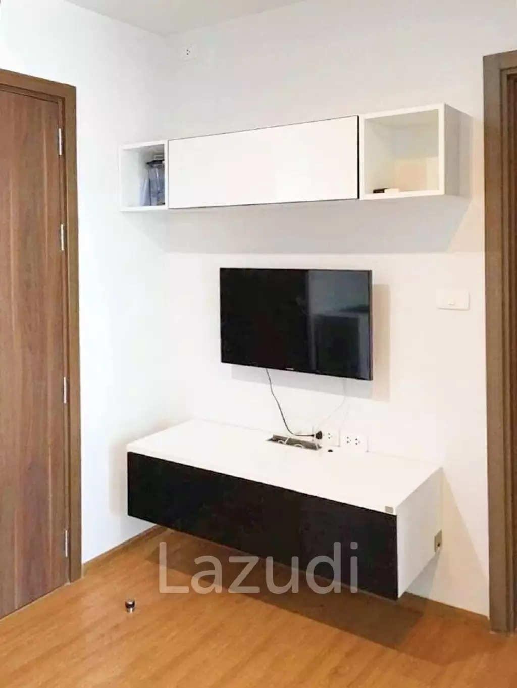 1 Bed 1 Bath 30 SQ.M The Base Sukhumvit 77