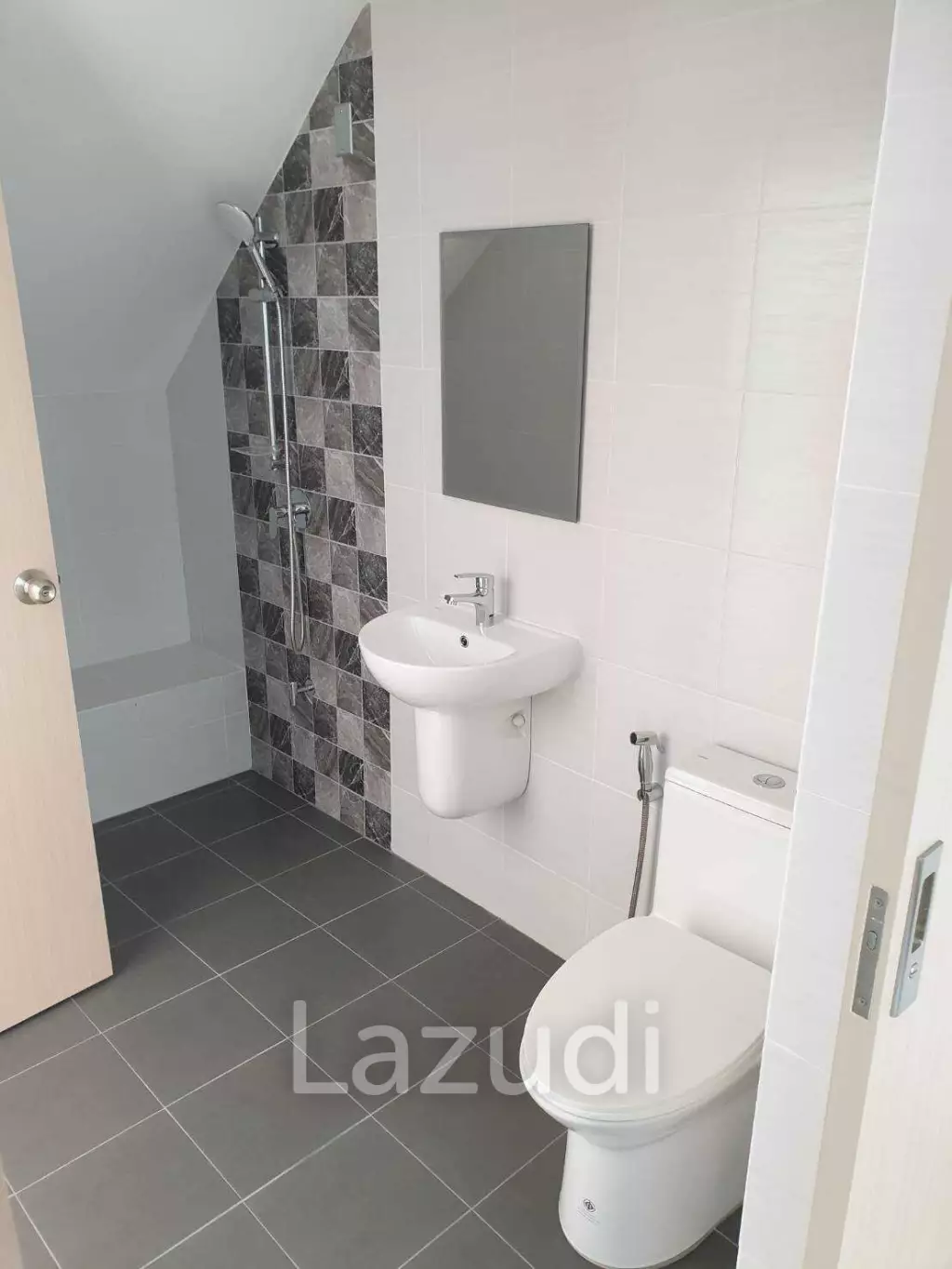 2 Bed 2 Bath 89 SQ.M ICopenh Sukhumvit 76