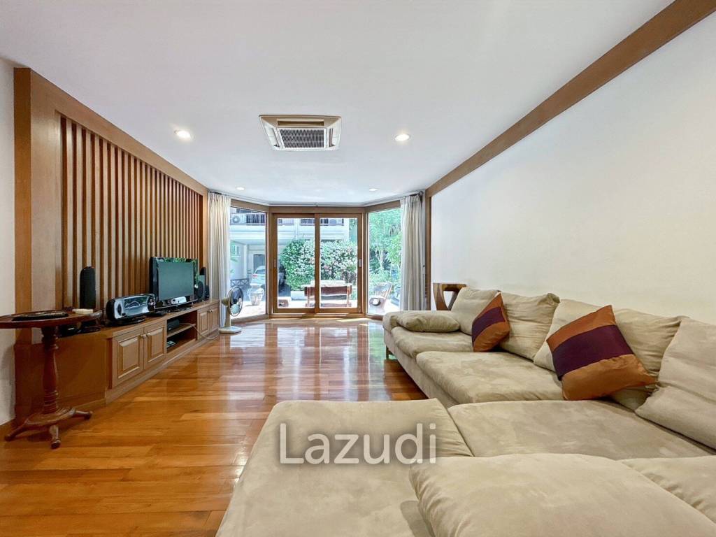 3 Storey 5 Bedroom Townhouse : Baan Suksamraan