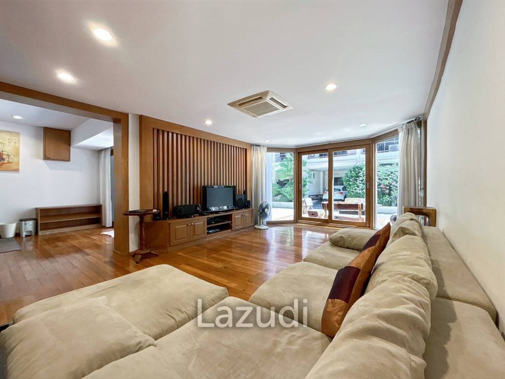 3 Storey 5 Bedroom Townhouse : Baan Suksamraan