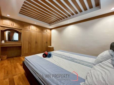 3 Storey 5 Bedroom Townhouse : Baan Suksamraan