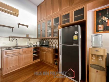 3 Storey 5 Bedroom Townhouse : Baan Suksamraan