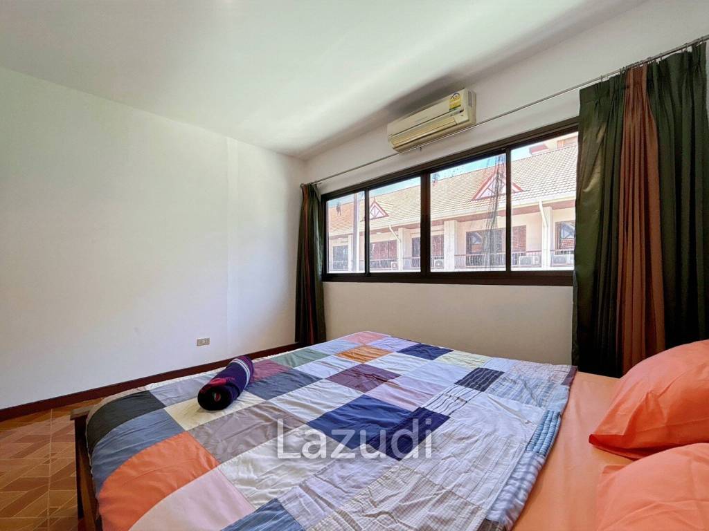 3 Storey 5 Bedroom Townhouse : Baan Suksamraan