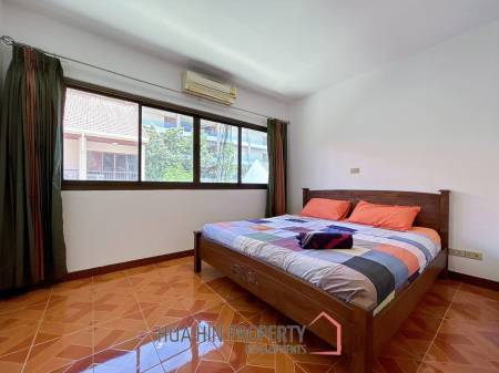 3 Storey 5 Bedroom Townhouse : Baan Suksamraan