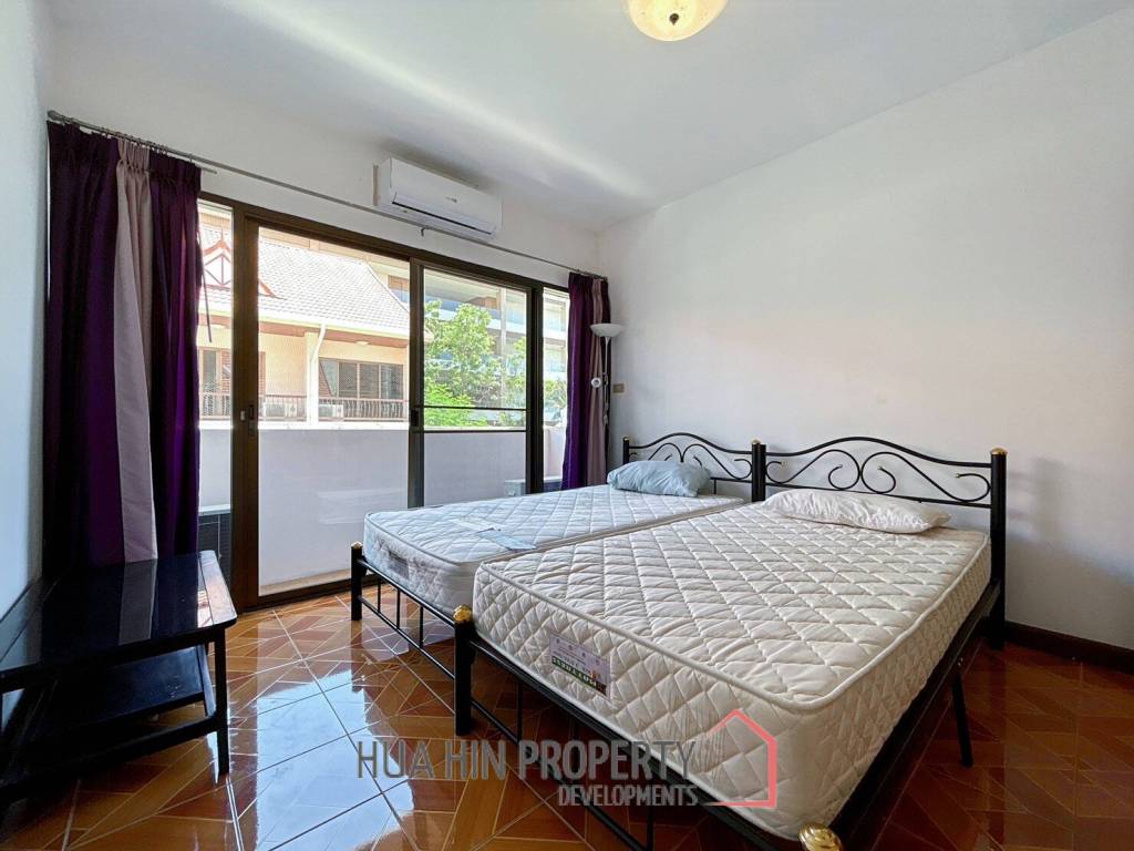 3 Storey 5 Bedroom Townhouse : Baan Suksamraan