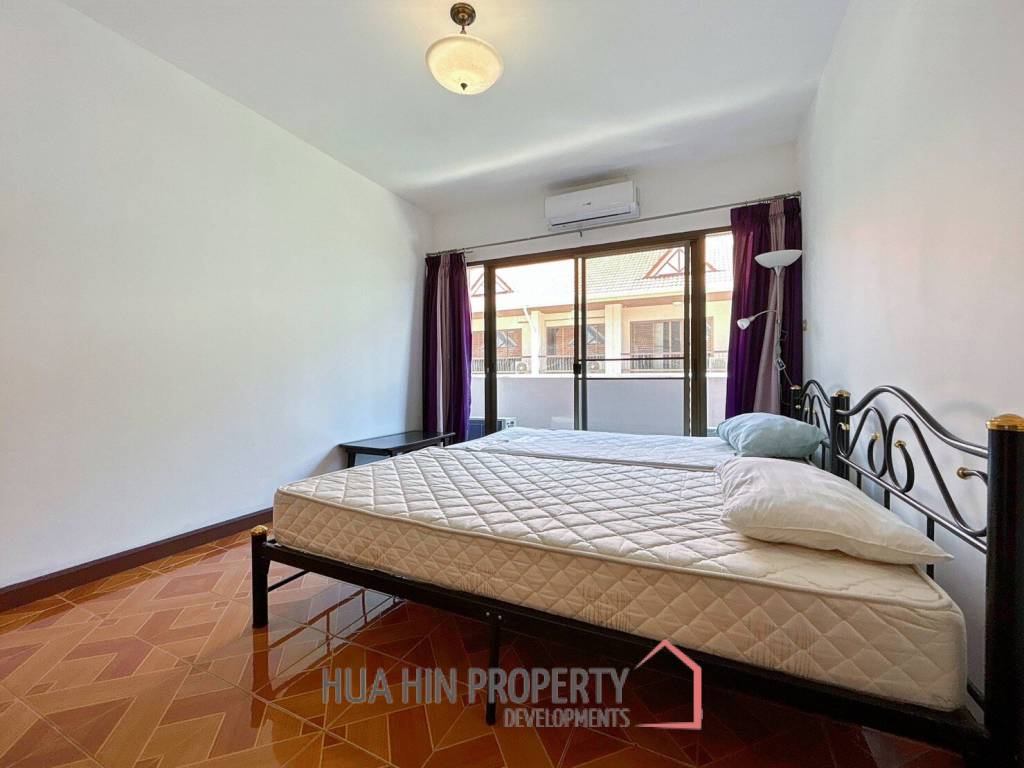 3 Storey 5 Bedroom Townhouse : Baan Suksamraan