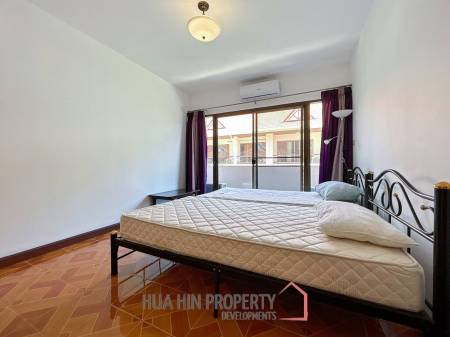 3 Storey 5 Bedroom Townhouse : Baan Suksamraan