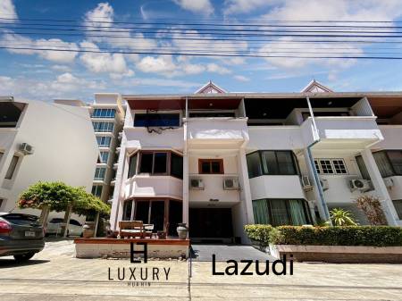 3 Storey 5 Bedroom Townhouse : Baan Suksamran