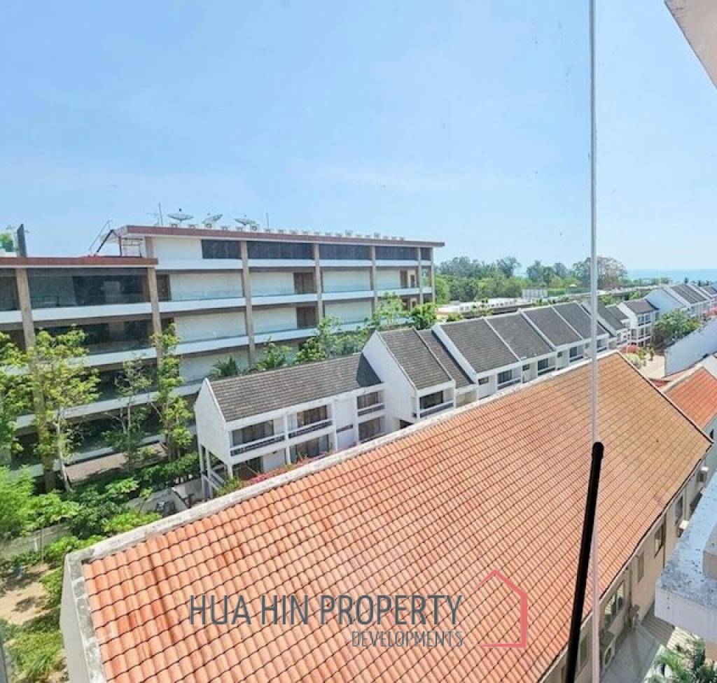 CONDO SAN PLOEN  : 2 bed in downtown