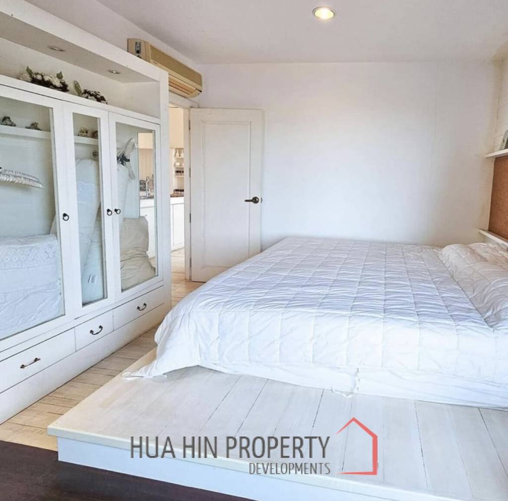 CONDO SAN PLOEN  : 2 bed in downtown