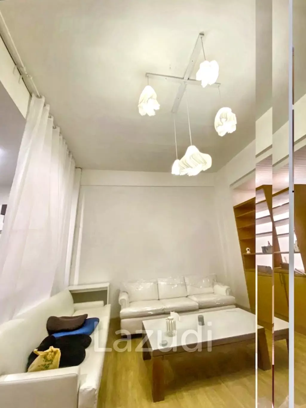 4 Bed 5 Bath 300 SQ.M House at Ekkamai 10