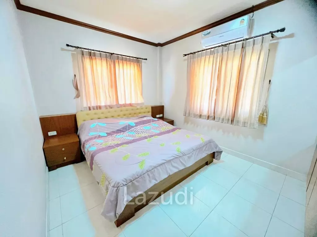 4 Bedroom 3 Bathroom 220 SQ.M Royal Park Hill