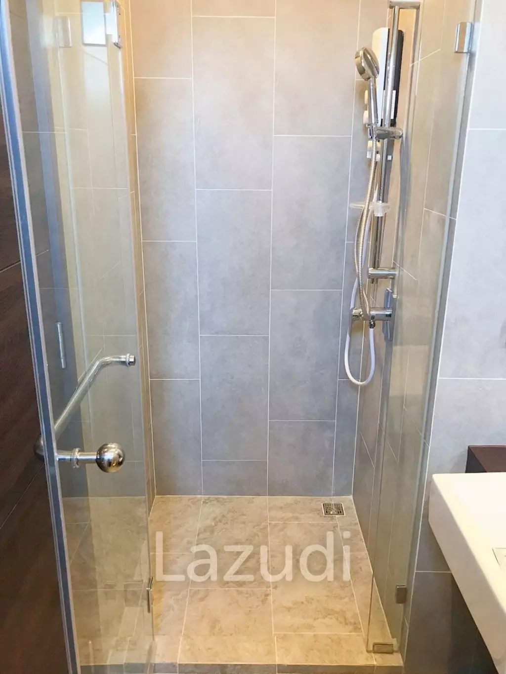 1 Bedroom1 Bathroom 34 SQ.M C Ekkamai