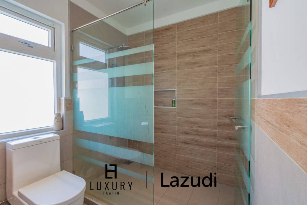 650 m² 4 Chambre 3 Salle de bain Villa Pour Louer