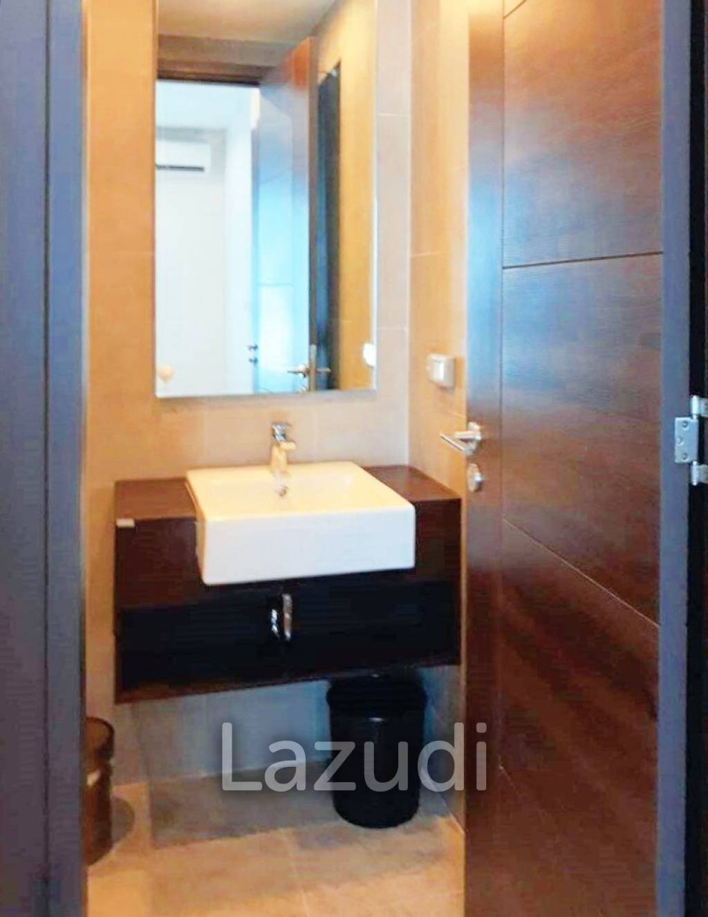 1 Bedroom 1 Bathroom 30 SQ.M C Ekkamai