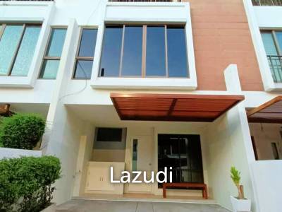3 Bed 180 SQ.M Townhose at The Private Sukhumvit 97/1