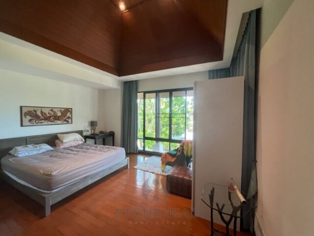 PANORAMA  : 3 bed bali style pool villa