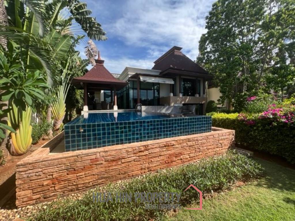 PANORAMA  : 3 bed bali style pool villa
