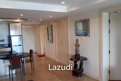 Large 2 Bedroom Condo with Stunning Seaview