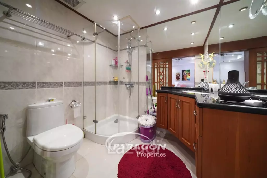 Studio 1 Bath 53 SQ.M Jomtien Plaza Condotel