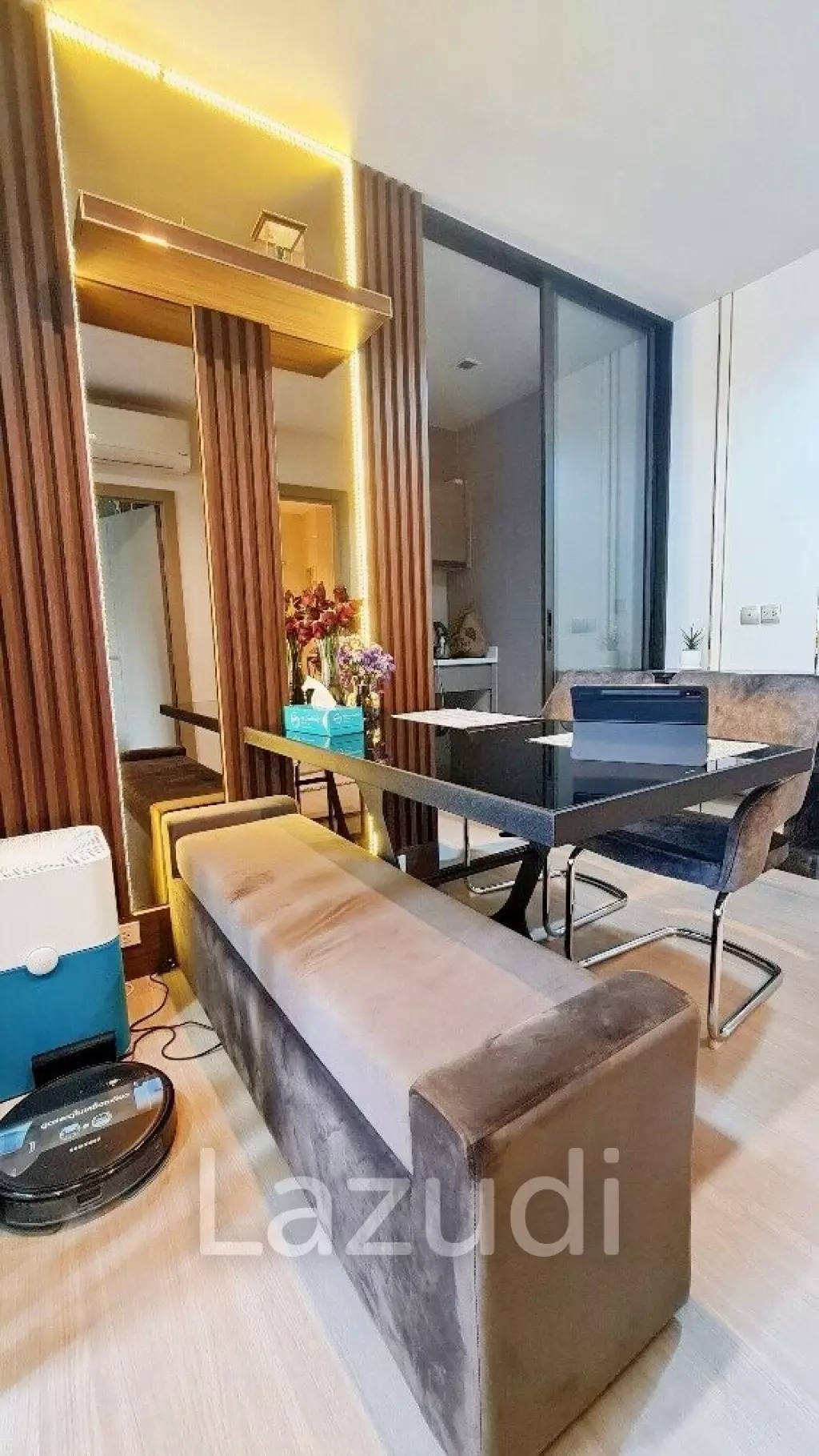 1 Bed 1 Bath 36 SQ.M LIFE Asoke - Rama 9